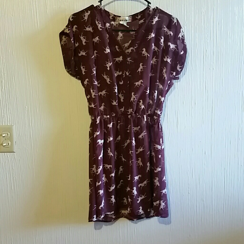 Horse print tunic maroon